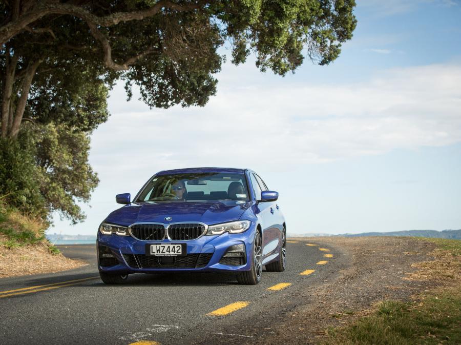  BMW 330i M Sport (G20) 2019 года  (AU) (фото 11 из 17)